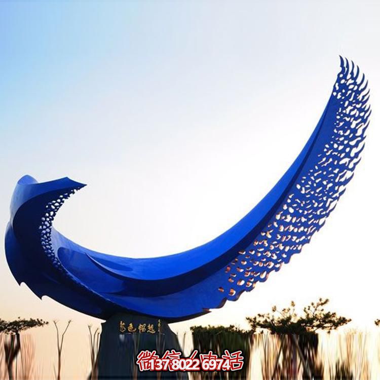 不銹鋼雕塑裝置，繽紛綠化帶景觀