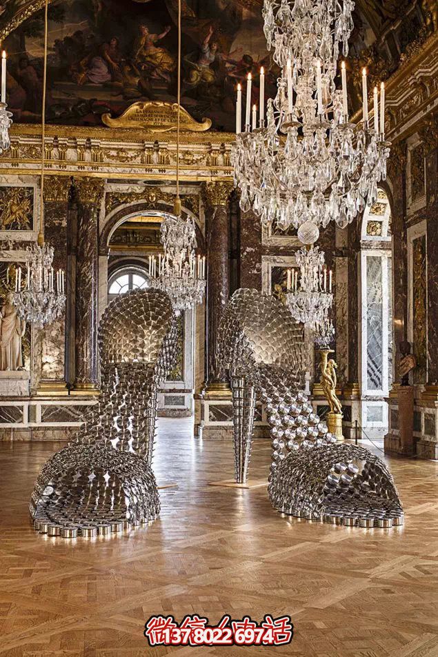 不銹鋼鏤空雕塑——給酒店大廳增添創意擺件