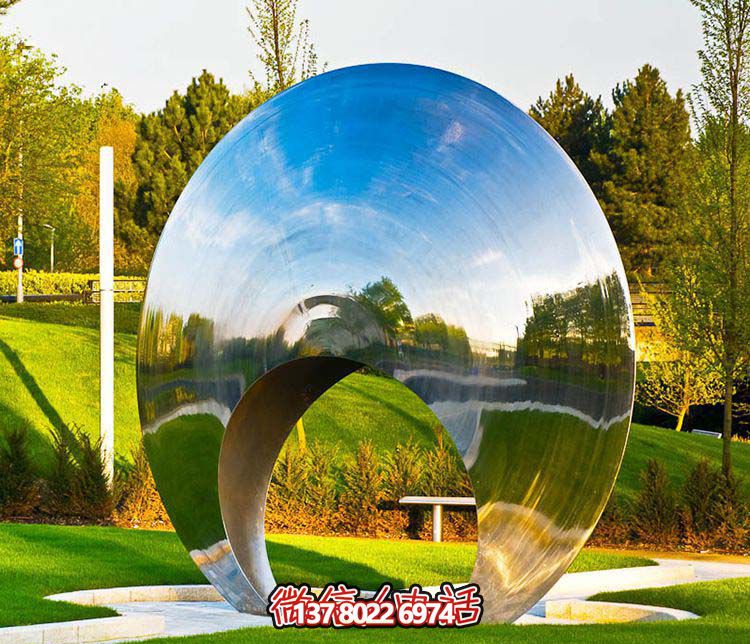 戶外草坪鏡面不銹鋼鏡面圓環雕塑 戶外草坪鏡面不銹鋼鏡面圓環雕塑