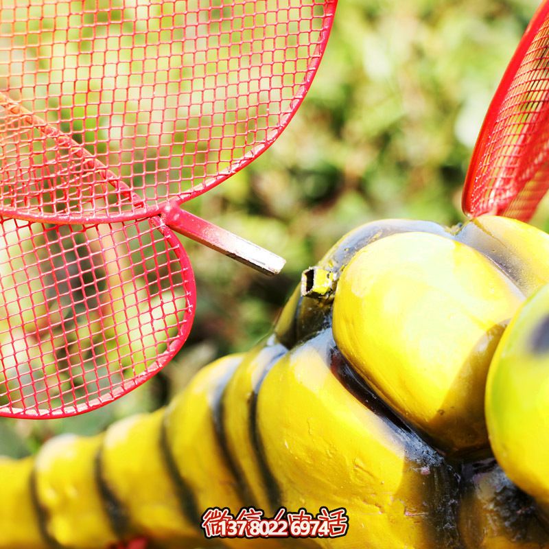 學(xué)院城市廣場卡通黃色玻璃鋼蜻蜓雕塑 學(xué)院城市廣場卡通黃色玻璃鋼蜻蜓雕塑